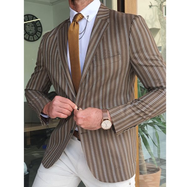 Men's suit fashion trend top