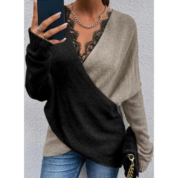Color blocked V-neck women's knitted top - Image 2