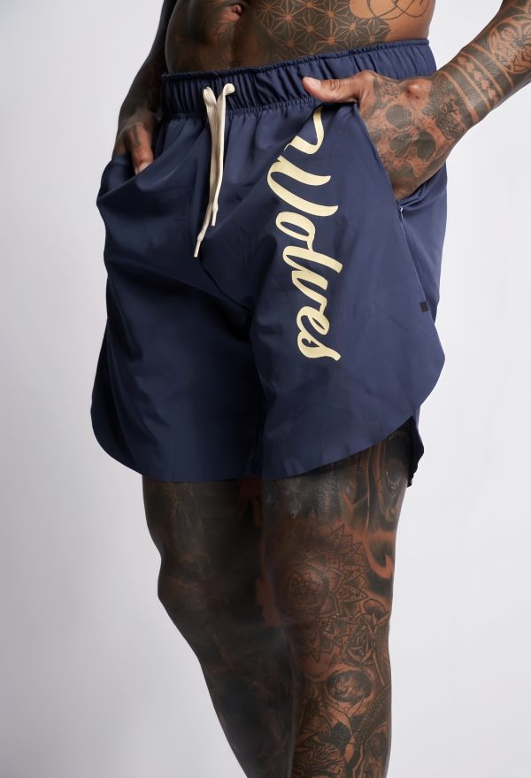 Sports and leisure shorts - Image 3