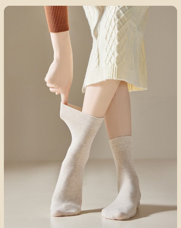 Women's mid length pure cotton socks - Image 2