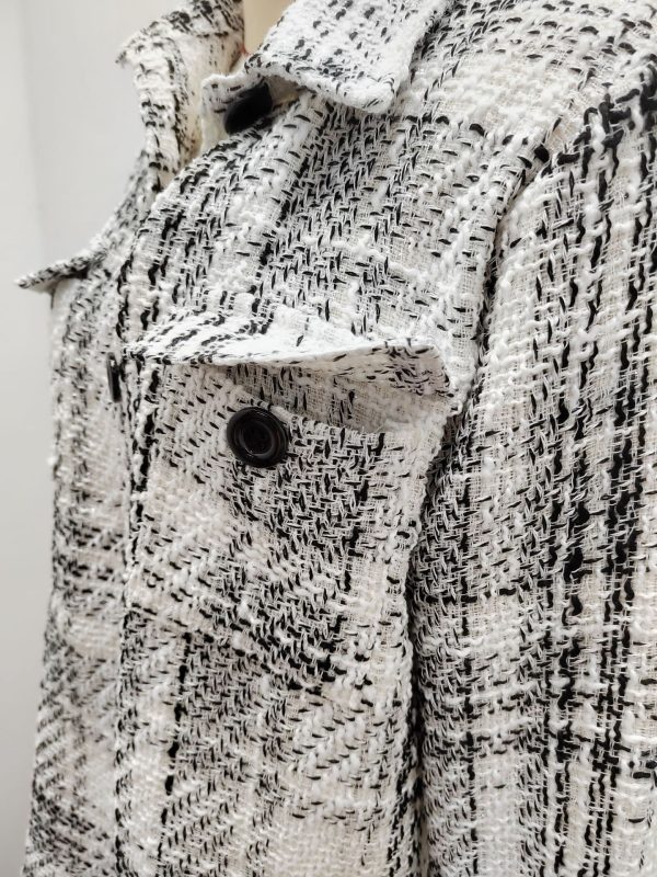 Collar loose button long sleeved jacket - Image 4